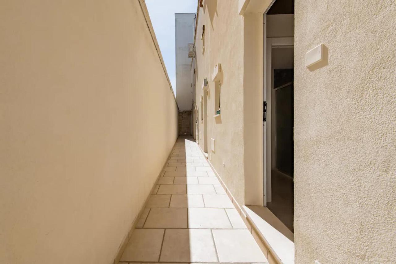 Dimora Mazzini - Salento Selection Bed & Breakfast Tuglie Exterior photo